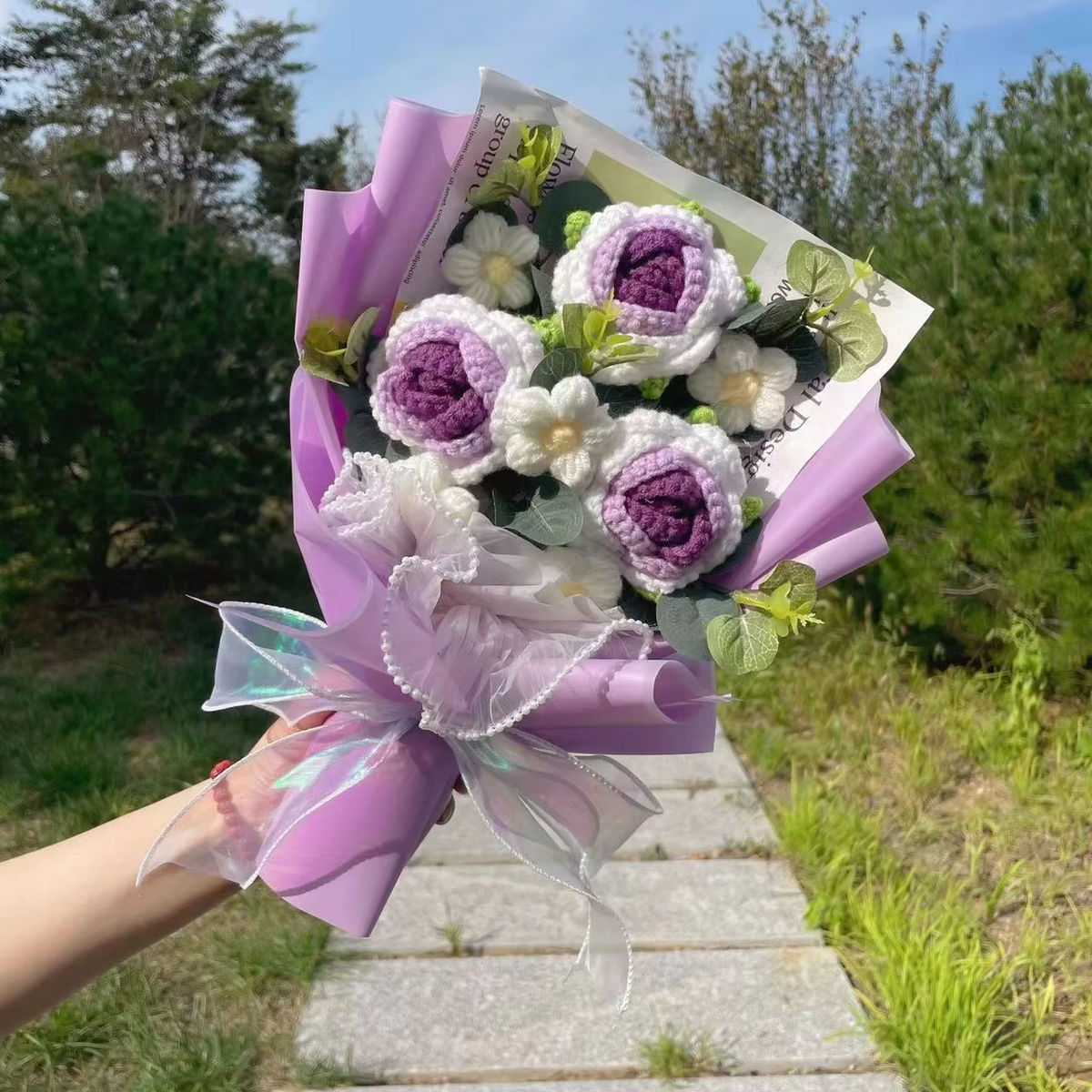 Handcrafted Knitted Sunflower Bouquet - Unique Crochet Floral Arrangement for Valentine's Day, Mother's Day, Birthdays, and Graduations
